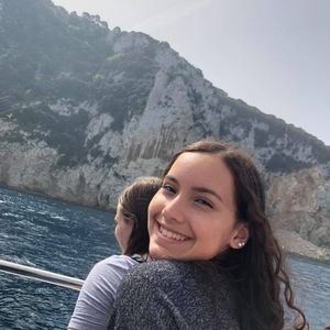 Meet your Posher, Miranda